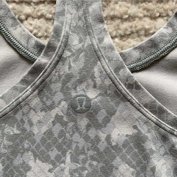 Lululemon Cool Racerback Tank Grey Size 6 - Picture 5 of 6